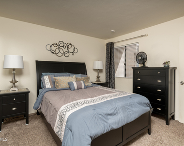 4850 E Desert Cove Avenue - Photo Thumbnail 9