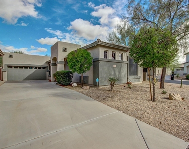 2553 N Raven Street - Photo Thumbnail 1