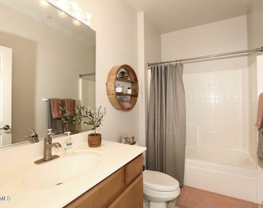 11500 E Cochise Drive - Photo Thumbnail 29