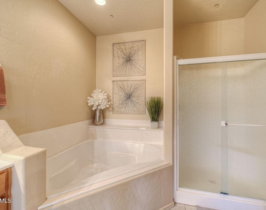 11500 E Cochise Drive - Photo Thumbnail 23