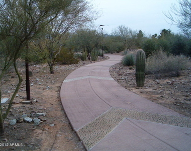 10074 E San Salvador Drive - Photo Thumbnail 27
