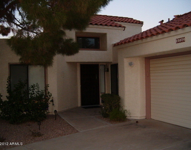 10074 E San Salvador Drive - Photo Thumbnail 1