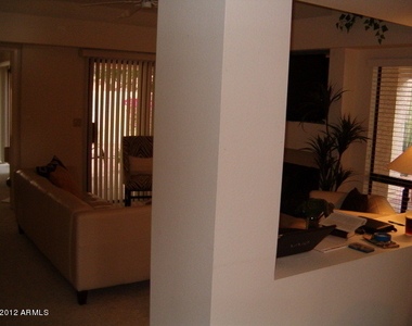 10074 E San Salvador Drive - Photo Thumbnail 23