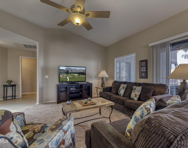 9455 E Raintree Drive - Photo Thumbnail 4