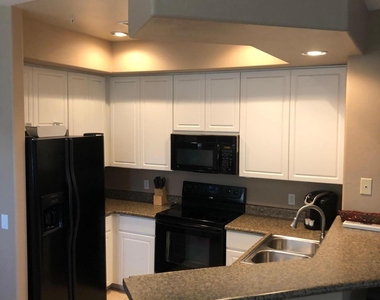 705 W Queen Creek Road - Photo Thumbnail 5