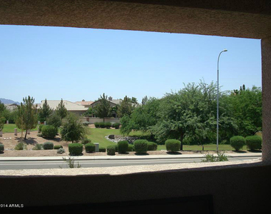 705 W Queen Creek Road - Photo Thumbnail 11