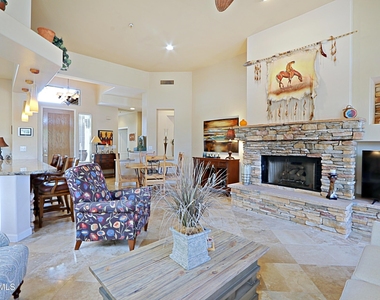 32811 N 70th Street - Photo Thumbnail 2