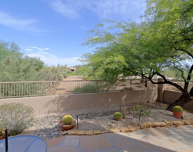32811 N 70th Street - Photo Thumbnail 34