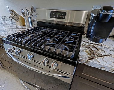 32707 N 70th Street - Photo Thumbnail 19