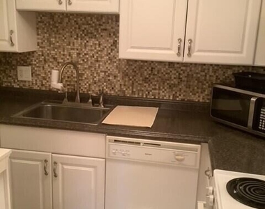 8649 E Royal Palm Road - Photo Thumbnail 6