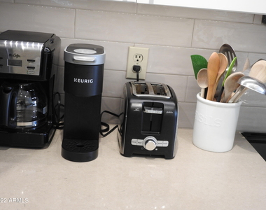 7800 E Lincoln Drive - Photo Thumbnail 16