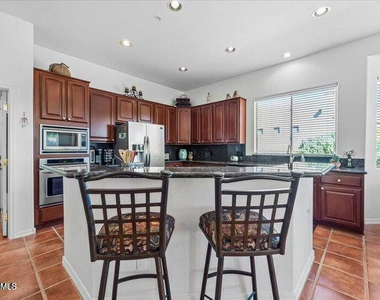 28591 N 94th Place - Photo Thumbnail 7