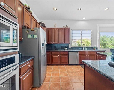 28591 N 94th Place - Photo Thumbnail 10