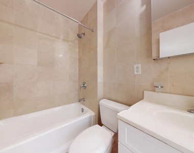 West 87th Street - Photo Thumbnail 18