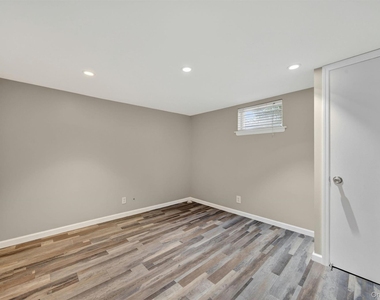 50 Bonney Court - Photo Thumbnail 36