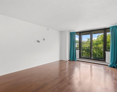 25 Rockledge Avenue - Photo Thumbnail 13