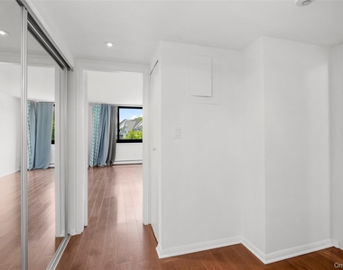 25 Rockledge Avenue - Photo Thumbnail 20