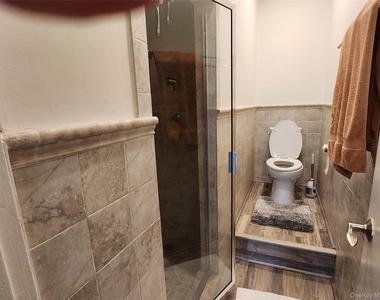 67 Pacific Boulevard - Photo Thumbnail 19