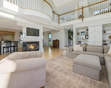 788 Reeves Avenue - Photo Thumbnail 6