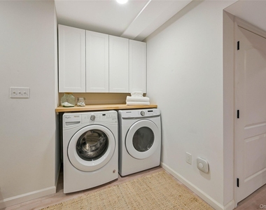 788 Reeves Avenue - Photo Thumbnail 19