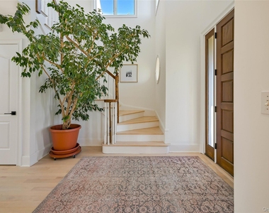 788 Reeves Avenue - Photo Thumbnail 13