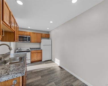1-18 Willow Way - Photo Thumbnail 14