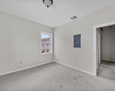 1-18 Willow Way - Photo Thumbnail 19