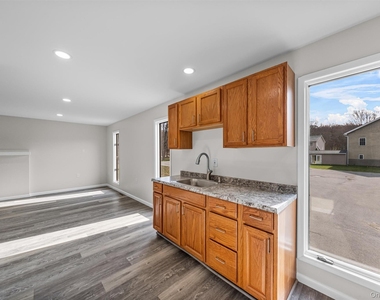 1-18 Willow Way - Photo Thumbnail 16