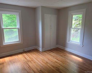 7 Stone Ridge Road - Photo Thumbnail 21