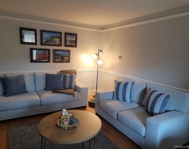 7 Stone Ridge Road - Photo Thumbnail 7