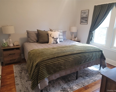 7 Stone Ridge Road - Photo Thumbnail 17