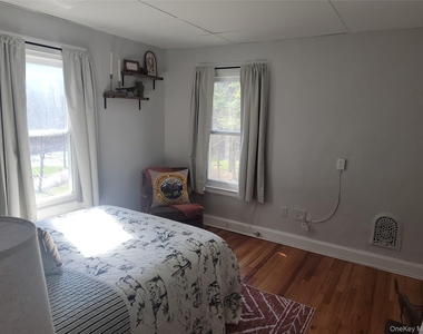 7 Stone Ridge Road - Photo Thumbnail 20