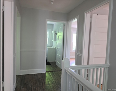 7 Stone Ridge Road - Photo Thumbnail 18