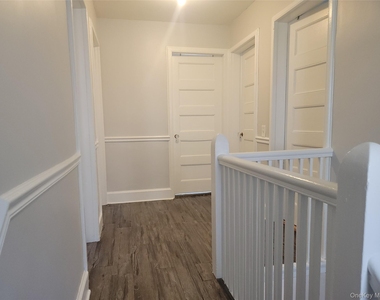 7 Stone Ridge Road - Photo Thumbnail 16