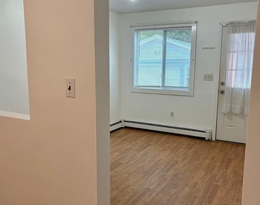 48 Eleanor Avenue - Photo Thumbnail 1