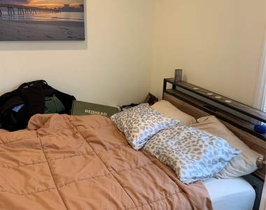 25 Baylawn Avenue - Photo Thumbnail 4