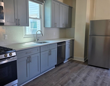 291 Uniondale Avenue - Photo Thumbnail 1