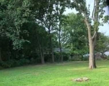303 Old Town Road - Photo Thumbnail 17