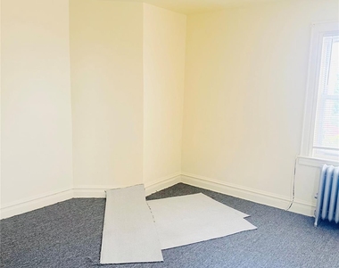 111-41 202nd Street - Photo Thumbnail 4