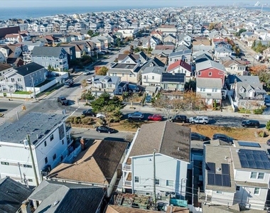 206 Grand Boulevard - Photo Thumbnail 28