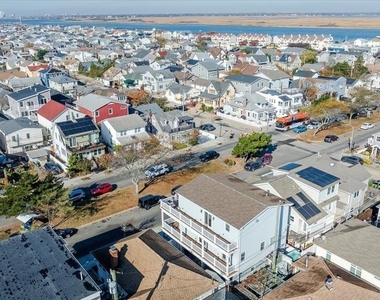 206 Grand Boulevard - Photo Thumbnail 29