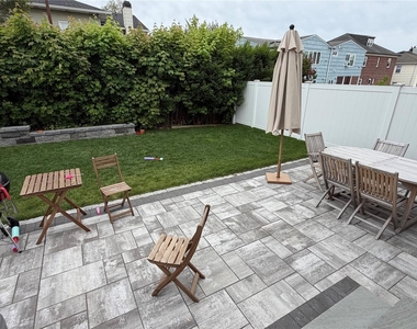 172 Lakeview Avenue - Photo Thumbnail 6