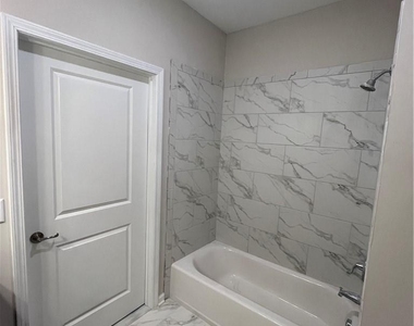 422 Tower Ridge - Photo Thumbnail 4