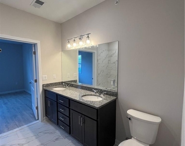 422 Tower Ridge - Photo Thumbnail 7