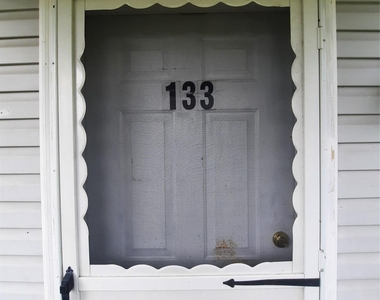 131 Ridgebury Road - Photo Thumbnail 1