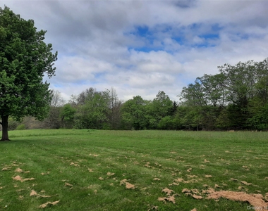 131 Ridgebury Road - Photo Thumbnail 15