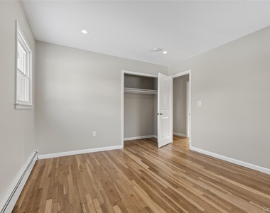 676-678 Oak Summit Road - Photo Thumbnail 13