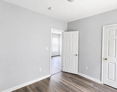 52 Parker Avenue - Photo Thumbnail 5
