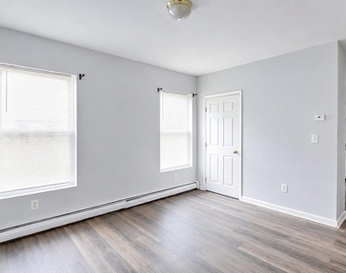 52 Parker Avenue - Photo Thumbnail 6