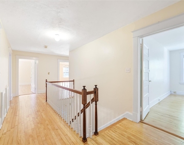 25 Whittier Road - Photo Thumbnail 19